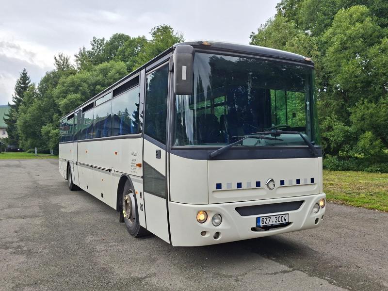 exterier autobusu